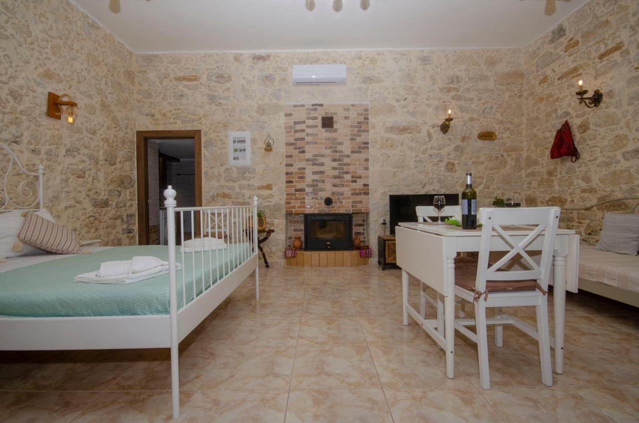 La Casa De Ioanna Apartment Kíssamos Екстериор снимка
