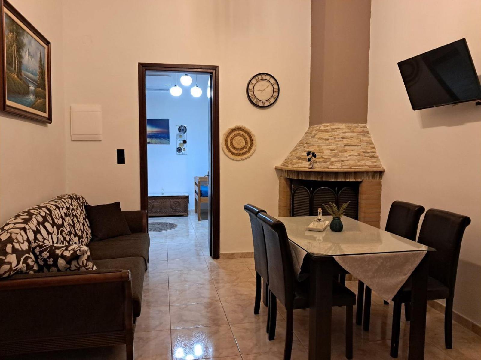 La Casa De Ioanna Apartment Kíssamos Екстериор снимка