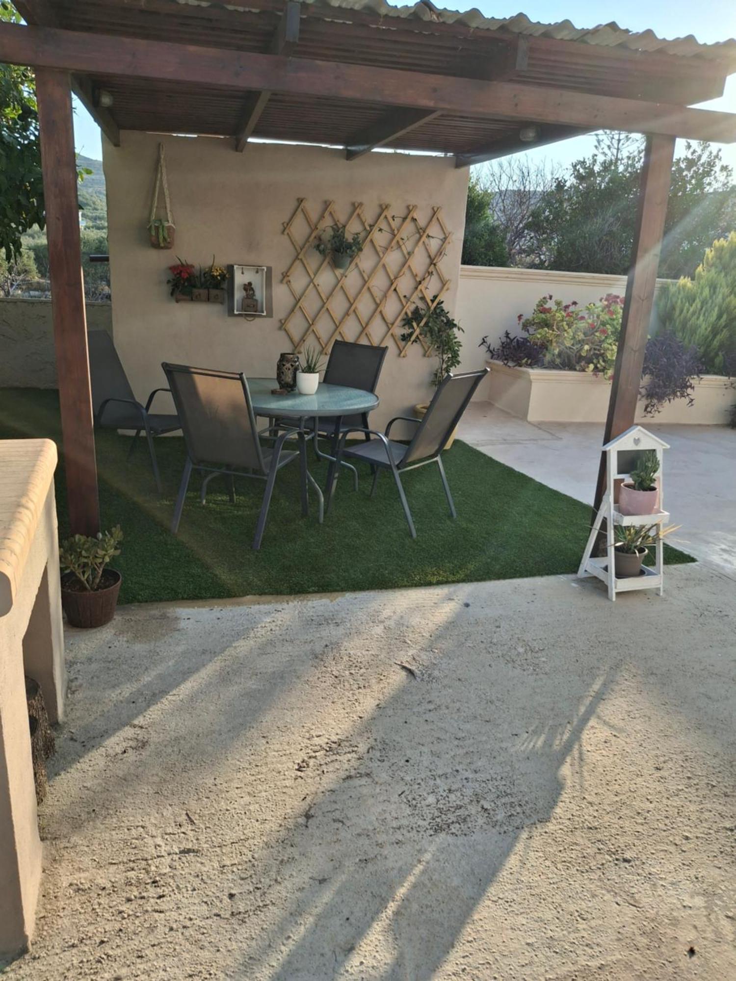 La Casa De Ioanna Apartment Kíssamos Екстериор снимка